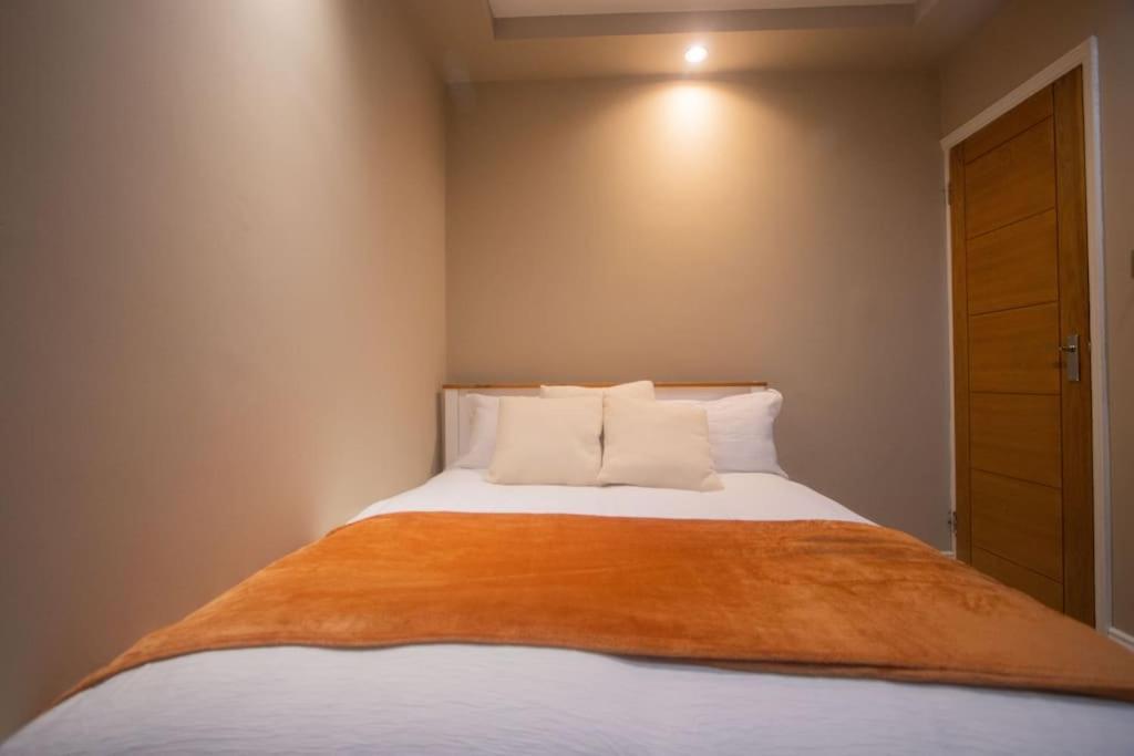 Oikoshomes Three Bedroom Flat In Londyn Zewnętrze zdjęcie