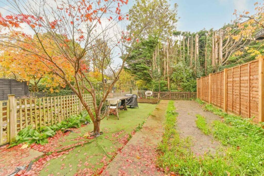 Oikoshomes Three Bedroom Flat In Londyn Zewnętrze zdjęcie